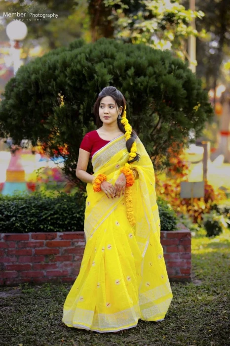“প্রিমিয়াম লেইস শাড়ি Code#TSS-1704