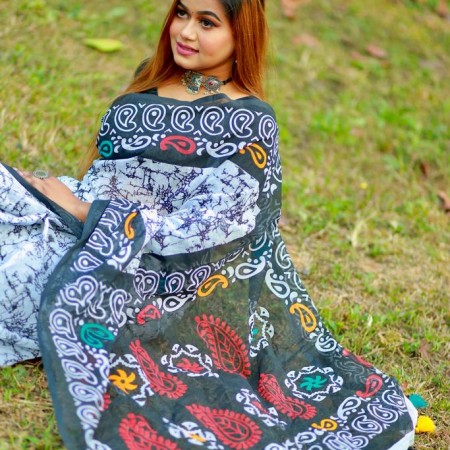 Halfsilk Screen Print Saree code Ek-304